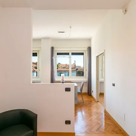 Vittoria 4 Apartamento *