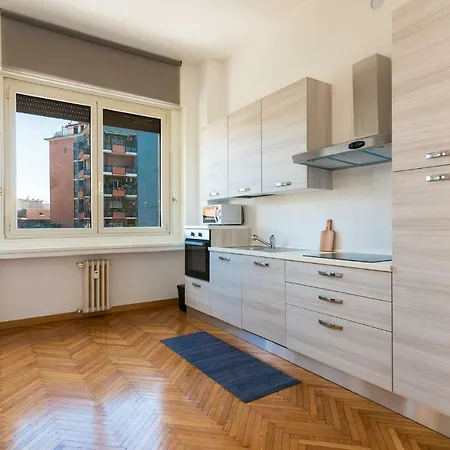Vittoria 4 * Milão