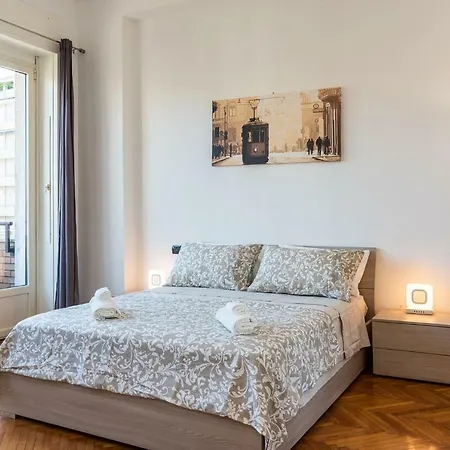 Vittoria 4 Apartamento